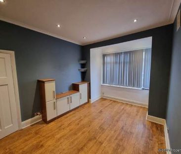 3 bedroom property to rent in Manchester - Photo 3