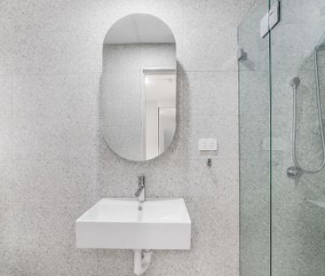 Recently renovated studio apartment - Photo 4