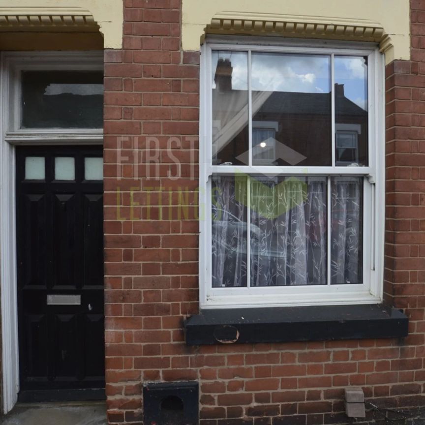 St. Leonards Road, Clarendon Park, Leicester, LE2 - Photo 1