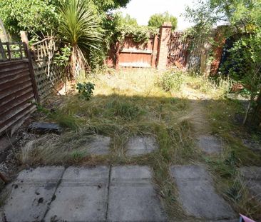 3 bedroom terraced house to rent - Photo 6