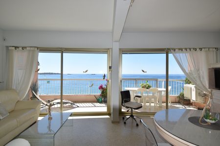 Location Appartement 2 pièces 50m² FREJUS 83600 - Photo 3