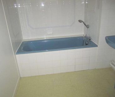 Location Appartement 2 pièces 50m² ANGERS 49000 - Photo 6