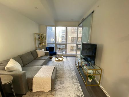 For Lease - 70 Temperance Street Unit# 715, Toronto, Ontario - Photo 3