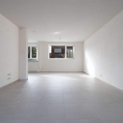 Gelijkvloers appartement te huur in Wichelen - Photo 1