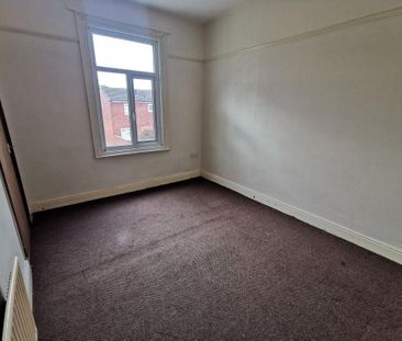 2 bedroom property to rent - Photo 2