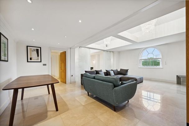 4 bedroom apartment to rent - Photo 1