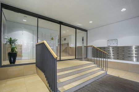 Te huur: Appartement Mathenesserlaan in Rotterdam - Photo 2