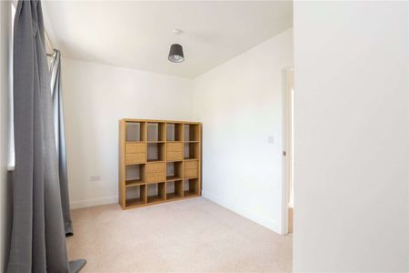 A semi-detached two bedroom property in Fairford. - Photo 4