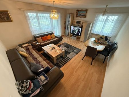 Zentrumsnahe 4-Zimmerwohnung in Uzwil - Photo 2