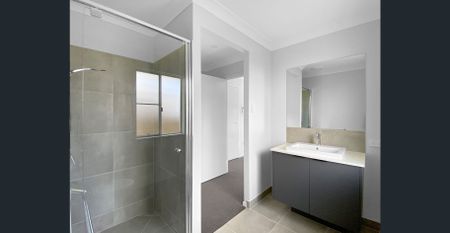 Relaxed Family Living in the Heart of Mount Low - Photo 5