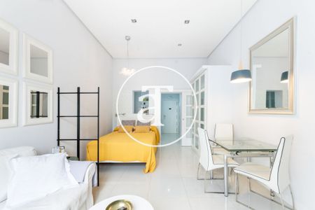 Monthly rental studio with 1 bedroom and 1 bathroom in Centro - Sol neighborhood - Photo 3