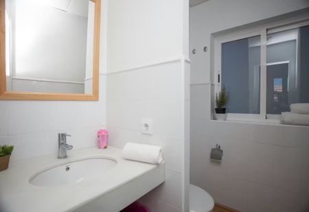 Carrer de la Bosseria, Valencia, Valencian Community 46001 - Photo 4