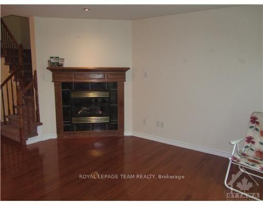 For Lease - 21 Cresthaven Drive, Barrhaven, Ontario - Photo 1