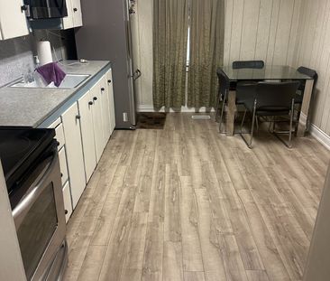 For Lease - 153 Barnesdale Avenue, Hamilton, Ontario - Photo 3