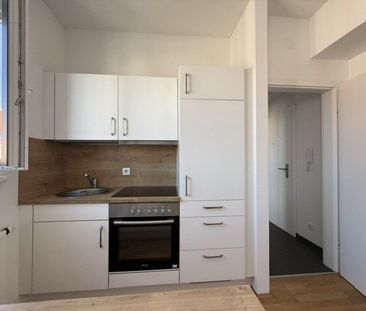 Klein aber fein: Charmante, lichtdurchflutete Dachgeschoßwohnung in... - Photo 5