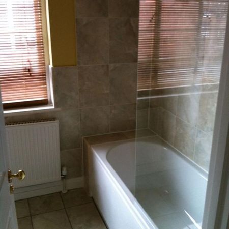 8 bedroom house share to rent - Photo 4