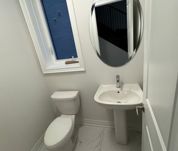 For Lease - 383 Inspire Boulevard, Brampton, Ontario - Photo 6