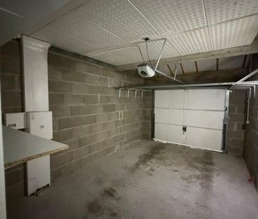 Location Maison 4 pièces 92m² ALLONNES 72700 - Photo 5