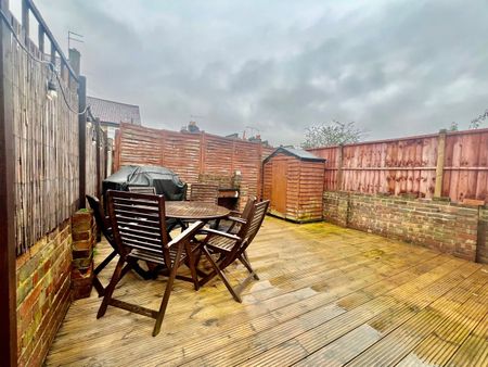 Room in a Shared Flat, Defoe Road, N16 - Photo 2