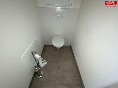 Wohnung mit großem Balkon in den Innenhof! - Photo 3