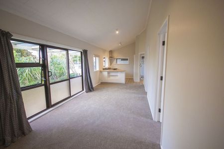 Renovated Home on Ellerslie Border - Photo 5