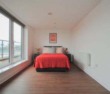 3 bedroom apartment to rent - Photo 2
