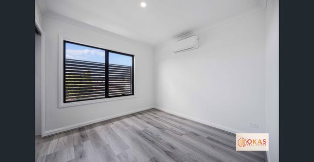 Brand New Luxury Townhouse for Lease!! - Photo 1