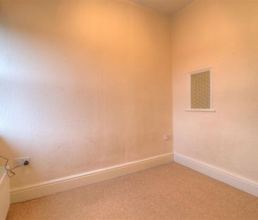2 BED Apartment To rent - Photo 3