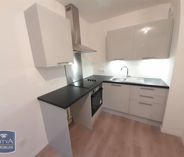 Location Appartement 2 pièces 43m² ARMENTIERES 59280 - Photo 3