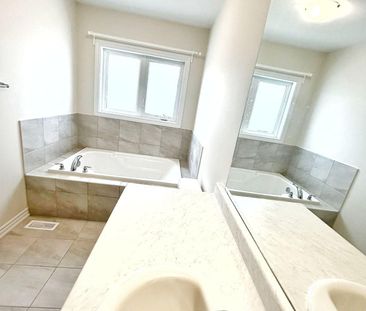 For Lease - 19 Buttercream Avenue, Thorold, Ontario - Photo 4