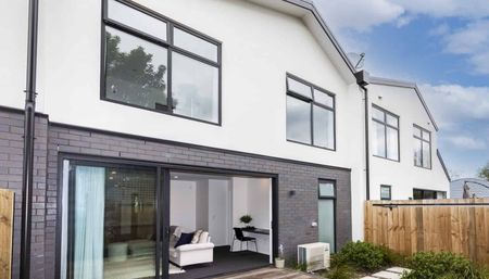 Fantastic Location - Photo 3