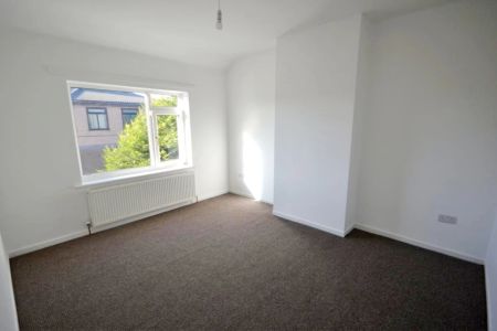 Property To Rent Dorothy Street, Thatto Heath, WA9 | 3 Bedroom End Of Terrace through Little Estate Agents - Photo 4