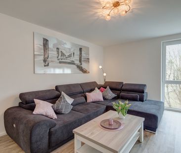 Modern 2-room apartment for rent in Pasing - Photo 1