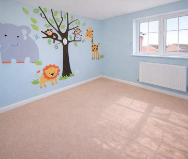 3 bedroom semi-detached house to rent - Photo 2