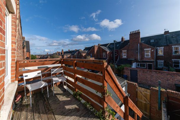 Simonside Terrace, Heaton, Newcastle Upon Tyne - Photo 1