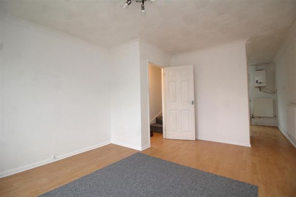 2 bedroom semi-detached house to rent - Photo 1