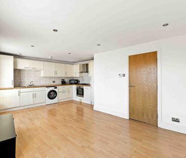 1 bedroom flat to rent - Photo 6