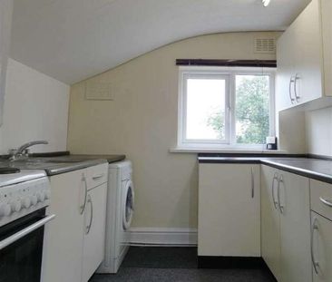 Ashby High Street, Scunthorpe, DN16 - Photo 3