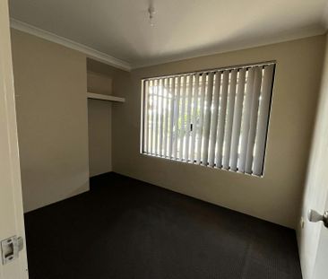 CLOSE TO SCHOOLS & SPORTS CENTRE, LARGE BACK YARD! - Photo 3