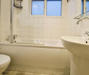 2 bedroom end of terrace house to rent - Photo 6