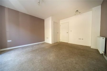 2 bedroom semi-detached house to rent - Photo 5
