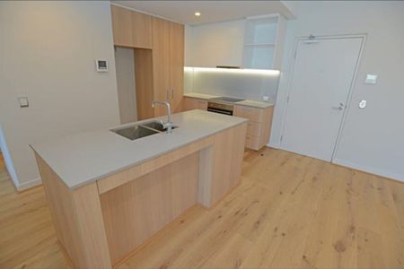 Scarborough - Photo 3