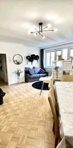 Voll möblierte & klimatisierte 3-Zimmer-Wohnung am Karmelitermarkt - Photo 1