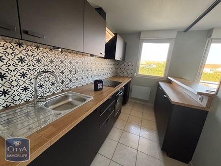 Appartement 3 pièces à - Photo 2