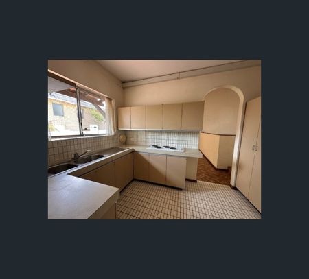 2/4 Ridge Street, South Perth, WA 6151 - Photo 3