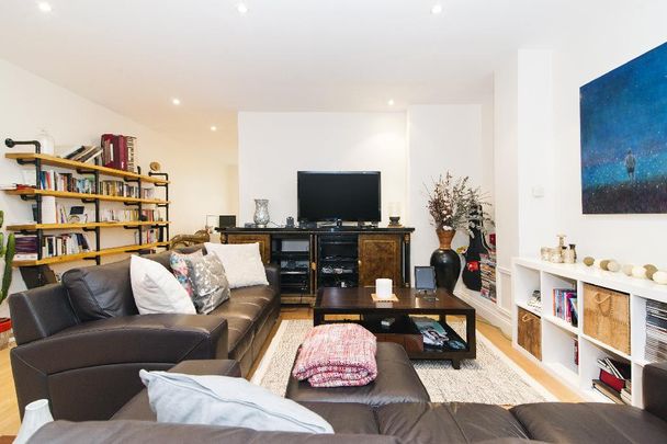 Calvin Street, Shoreditch, London, E1 6NW - Photo 1