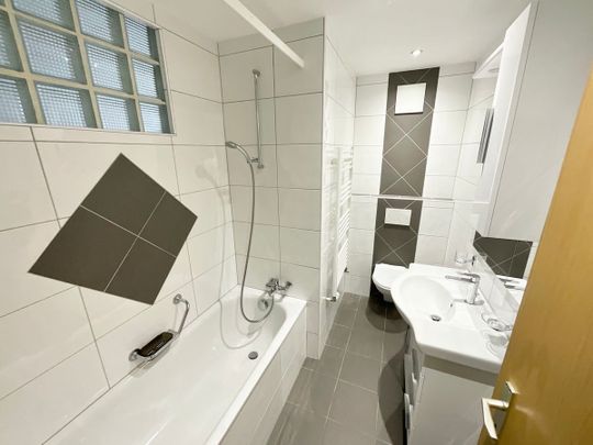 Appartement de 3.5 pièces avec balcon et cheminée - Foto 1