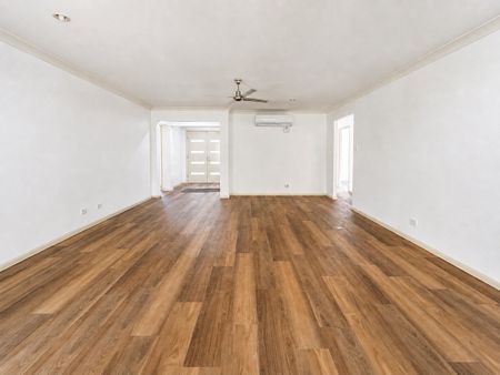 Spacious Family Home in a Convenient Location - Photo 2