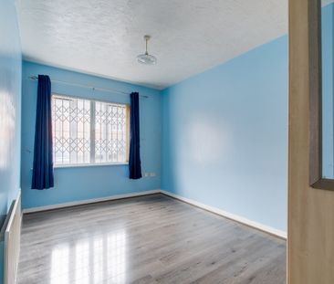 2 bed ground floor flat to rent in Rea Road, Birmingham, B31 - Photo 3