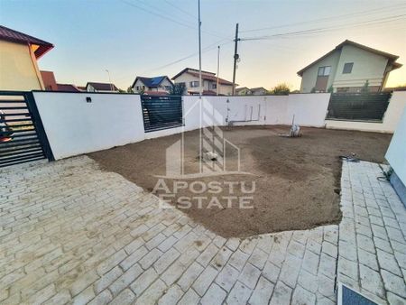 Duplex cu garaj si 3 dormitoareDumbravita! - Photo 2